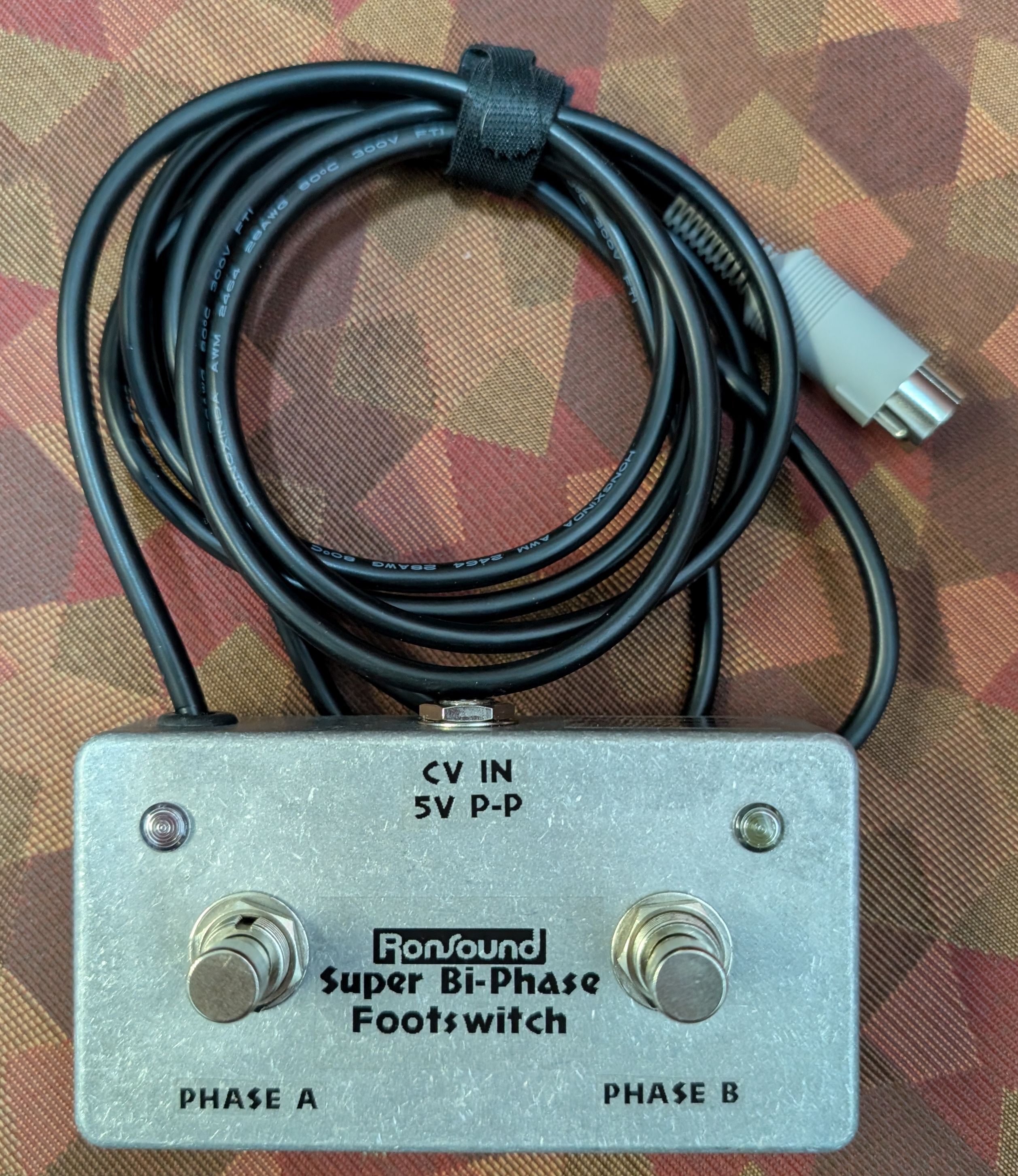 Mutron Super Bi-Phase Footswitch (image for) Mutron Super Bi-Phase Footswitch