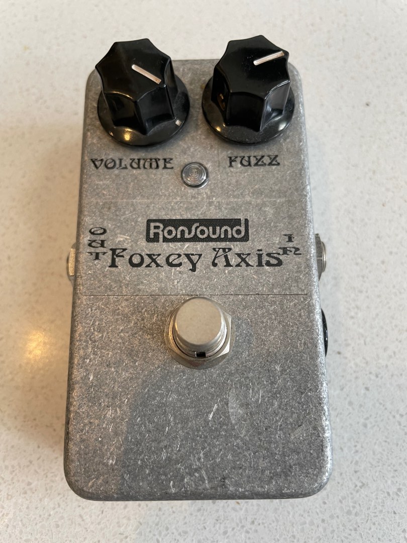 (image for) RonSound Foxey Axis fuzz